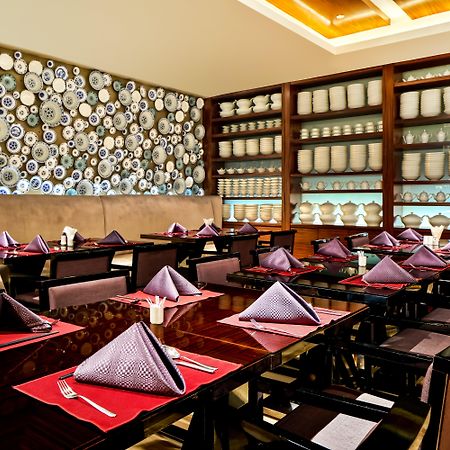 Отель Crowne Plaza Xi'An By Ihg Экстерьер фото