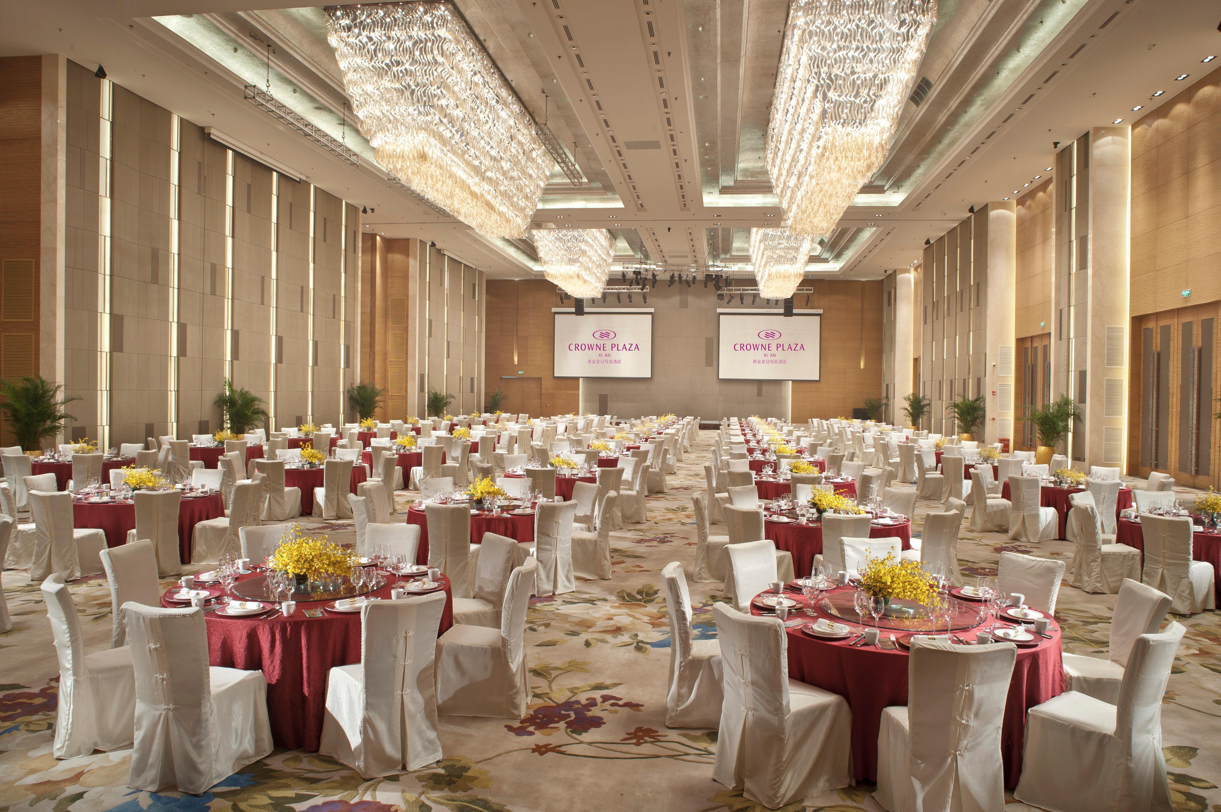 Отель Crowne Plaza Xi'An By Ihg Экстерьер фото