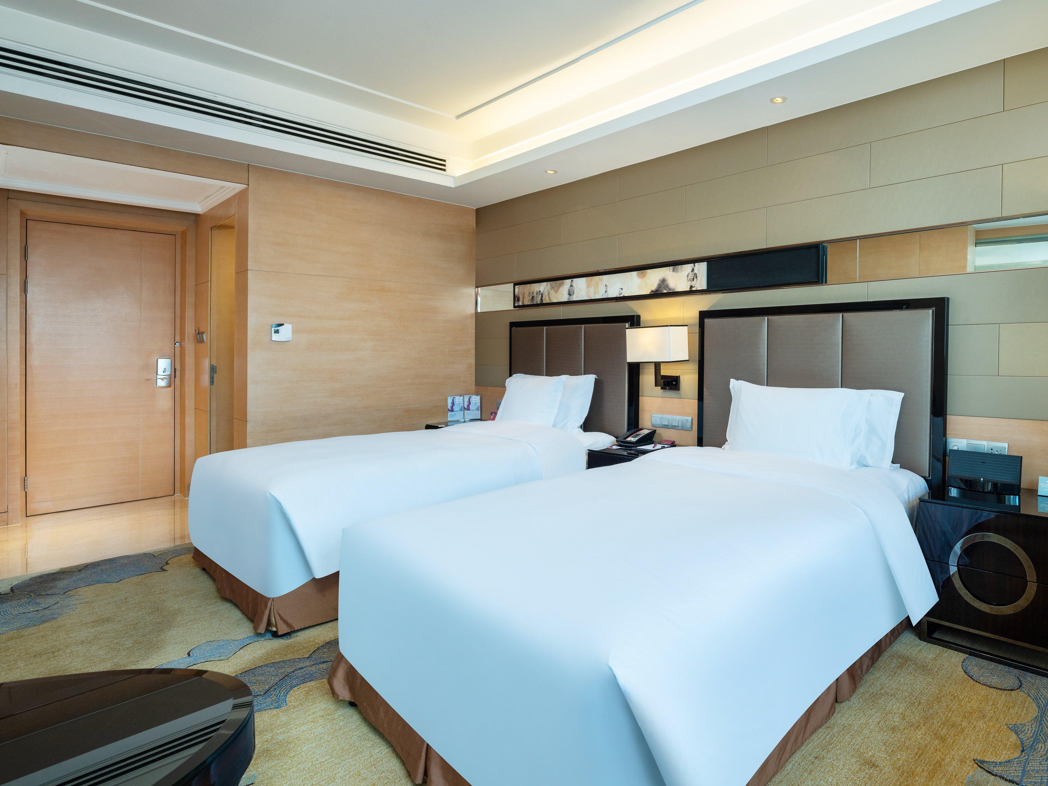 Отель Crowne Plaza Xi'An By Ihg Экстерьер фото