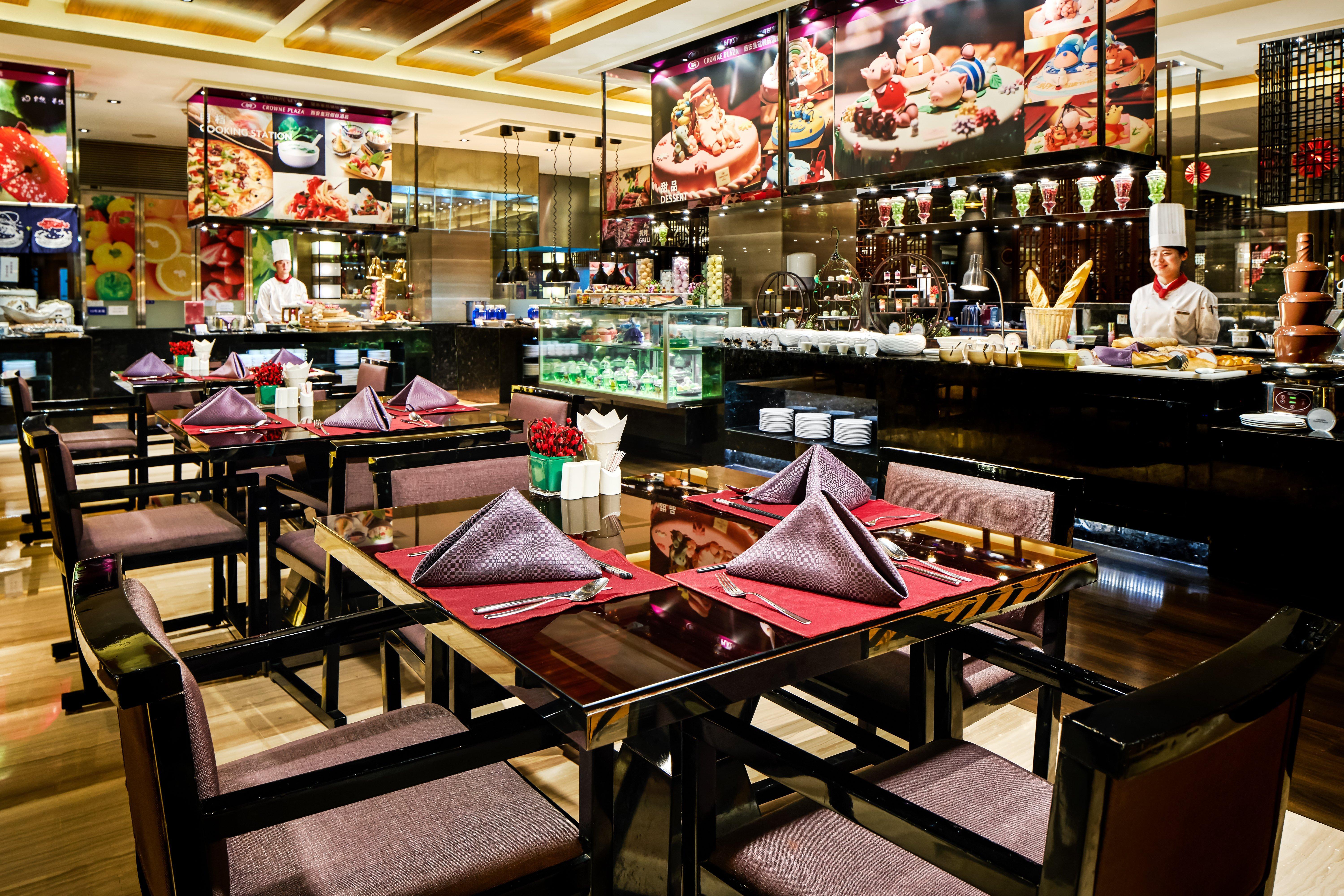 Отель Crowne Plaza Xi'An By Ihg Экстерьер фото