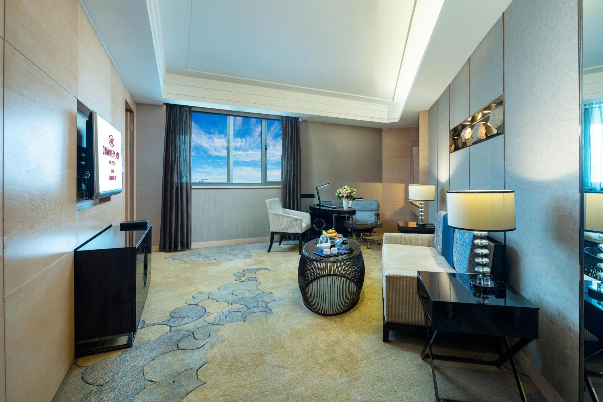 Отель Crowne Plaza Xi'An By Ihg Экстерьер фото