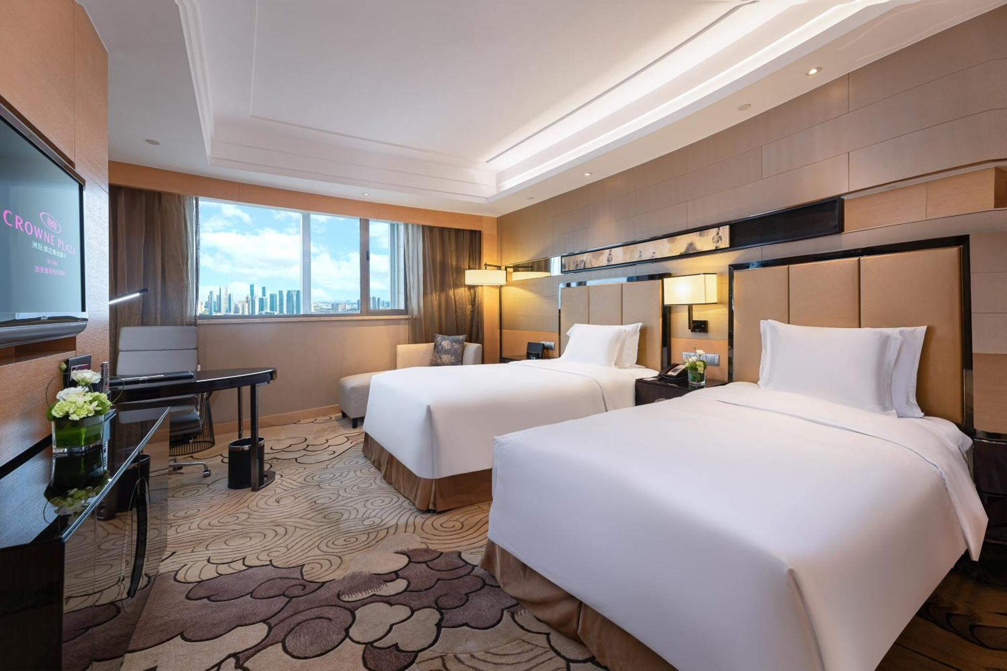 Отель Crowne Plaza Xi'An By Ihg Экстерьер фото